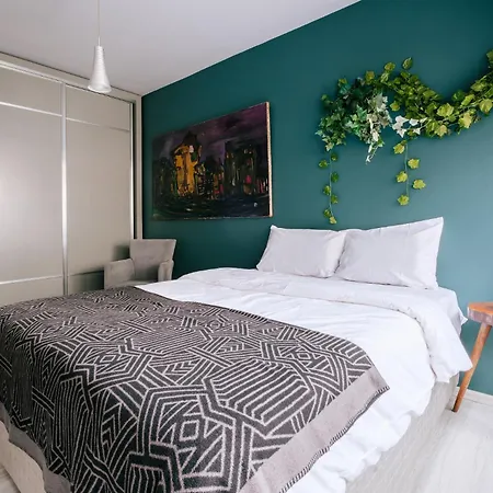 Vibrant Flat With Balcony 10 Min To Besiktas Sq